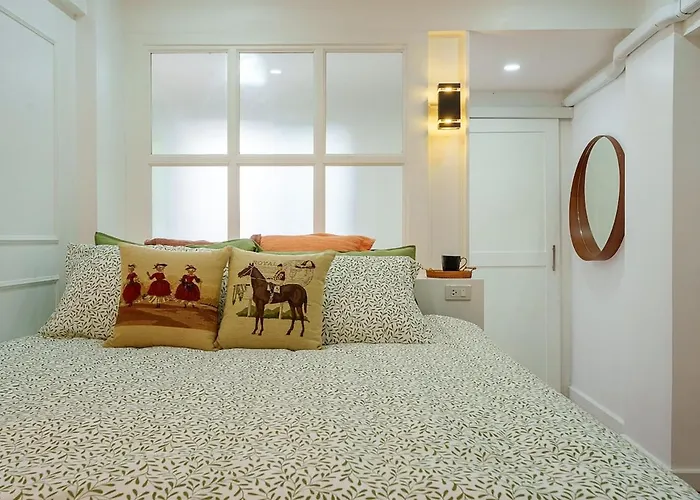 Ari Digital Nomads, Comfy King Bed, Local Market 公寓 曼谷