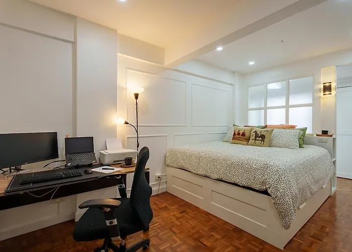 Ari Digital Nomads, Comfy King Bed, Local Market